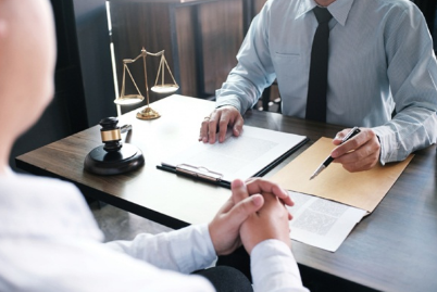 Giải quyết khiếu nại hành chính