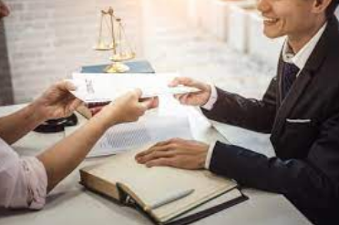 Thủ tục thừa kế tài sản từ người thân có công chứng