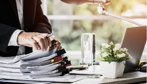 Tư vấn pháp luật tài chính nhanh chóng