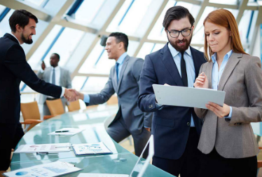 Luật sư giải quyết tranh chấp thương mại nhanh chóng