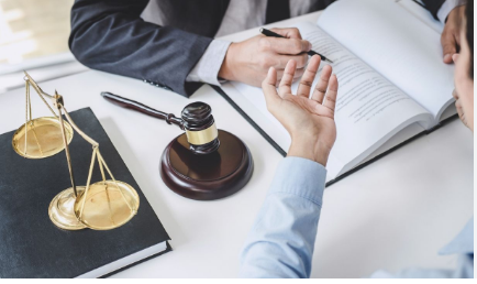 Giải quyết vụ án hình sự tại tòa